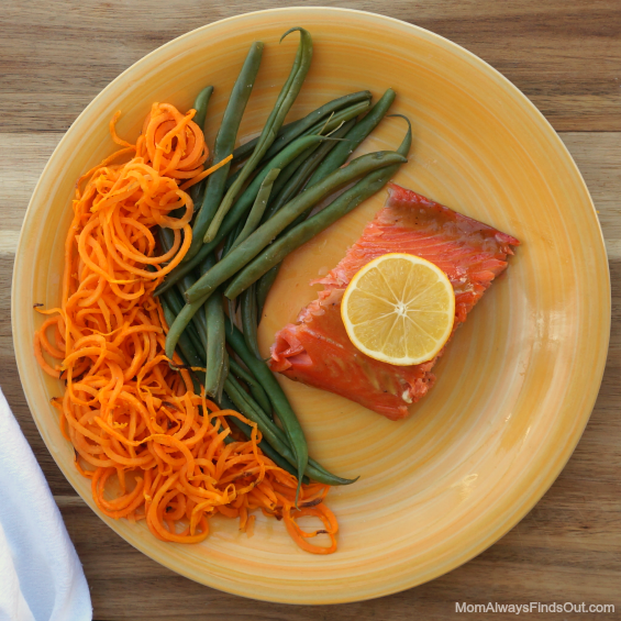 Easy Baked Salmon Recipe with Brown Sugar and Dijon Glaze - Directions @momfindsout #AskForAlaska