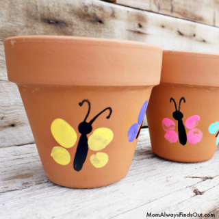 Thumbprint Art For Kids Craft: Spring Flower Pots