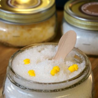 Pina Colada Bath Salts and Body Scrub Recipe and Directions Plus Free Printable Gift Jar Labels @momfindsout