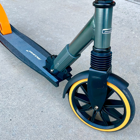 McLaren Best Scooter Brands For Kids and Adults Kick Scooters Foldable Scooters McLaren McS03 Review Large 8 inch wheels for smooth rides on Paved Trails